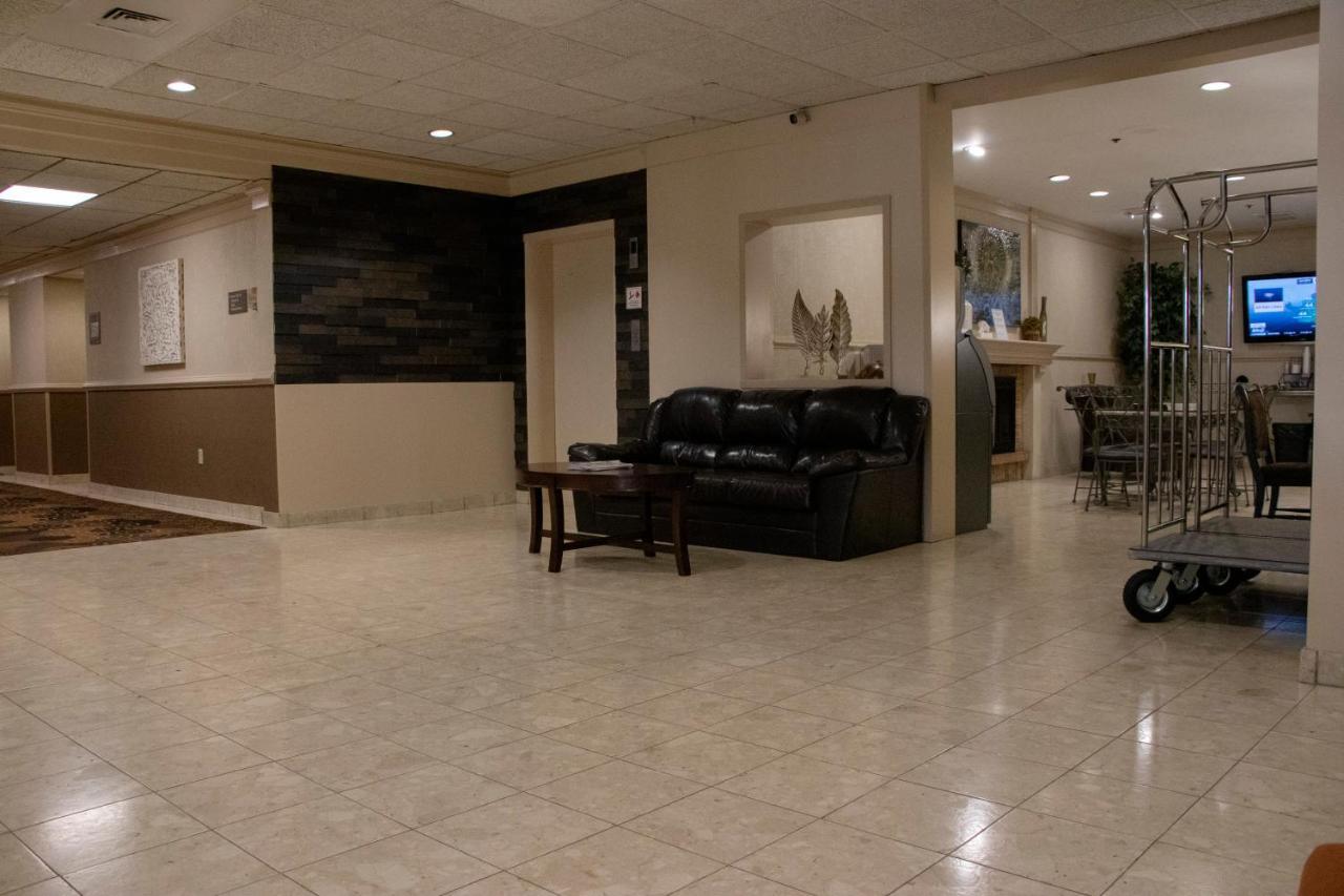 Breckinridge Inn Louisville-Jefferson County Extérieur photo