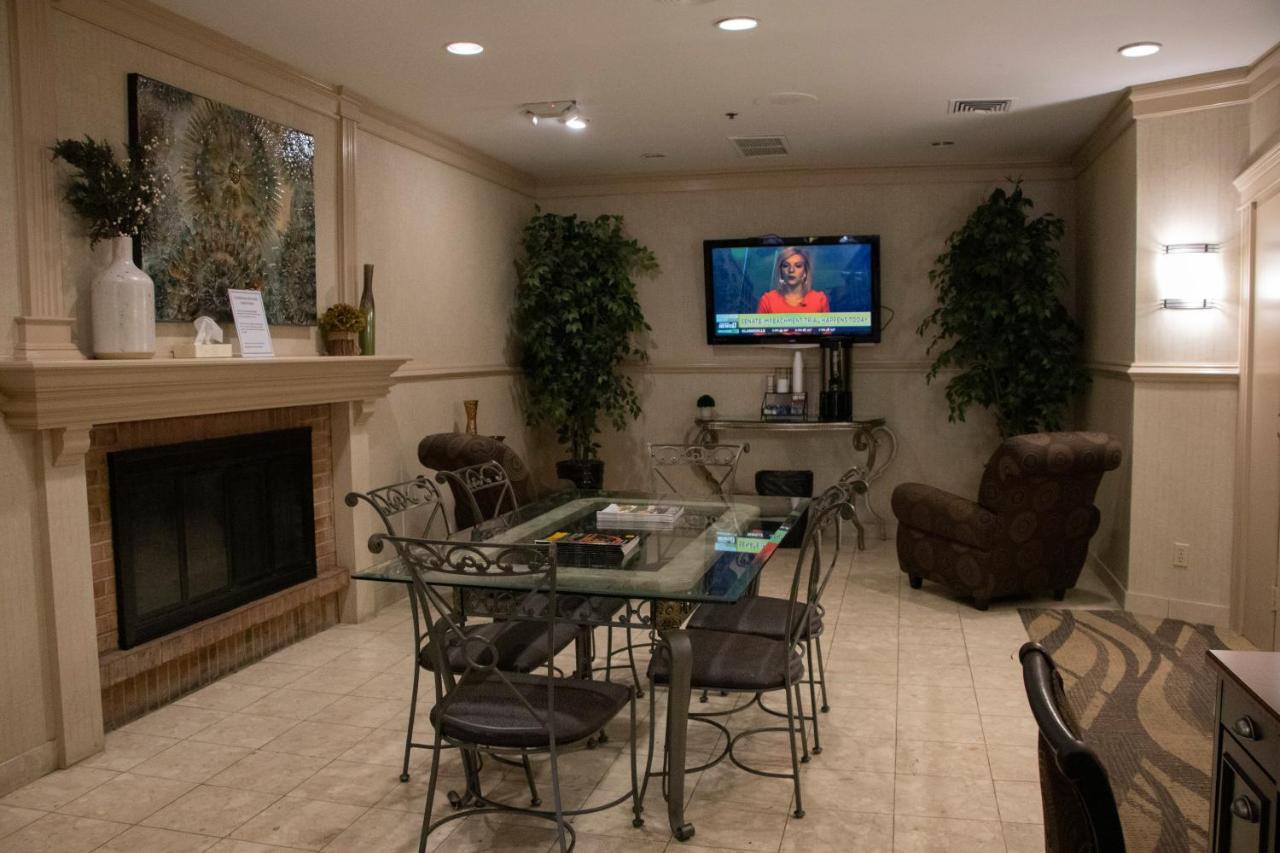Breckinridge Inn Louisville-Jefferson County Extérieur photo