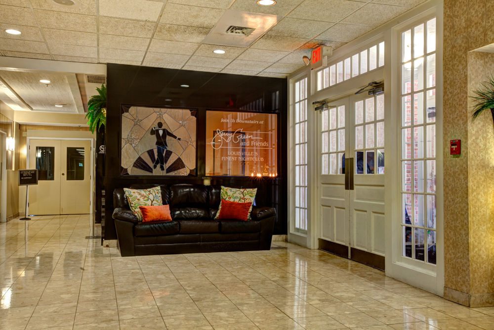 Breckinridge Inn Louisville-Jefferson County Extérieur photo