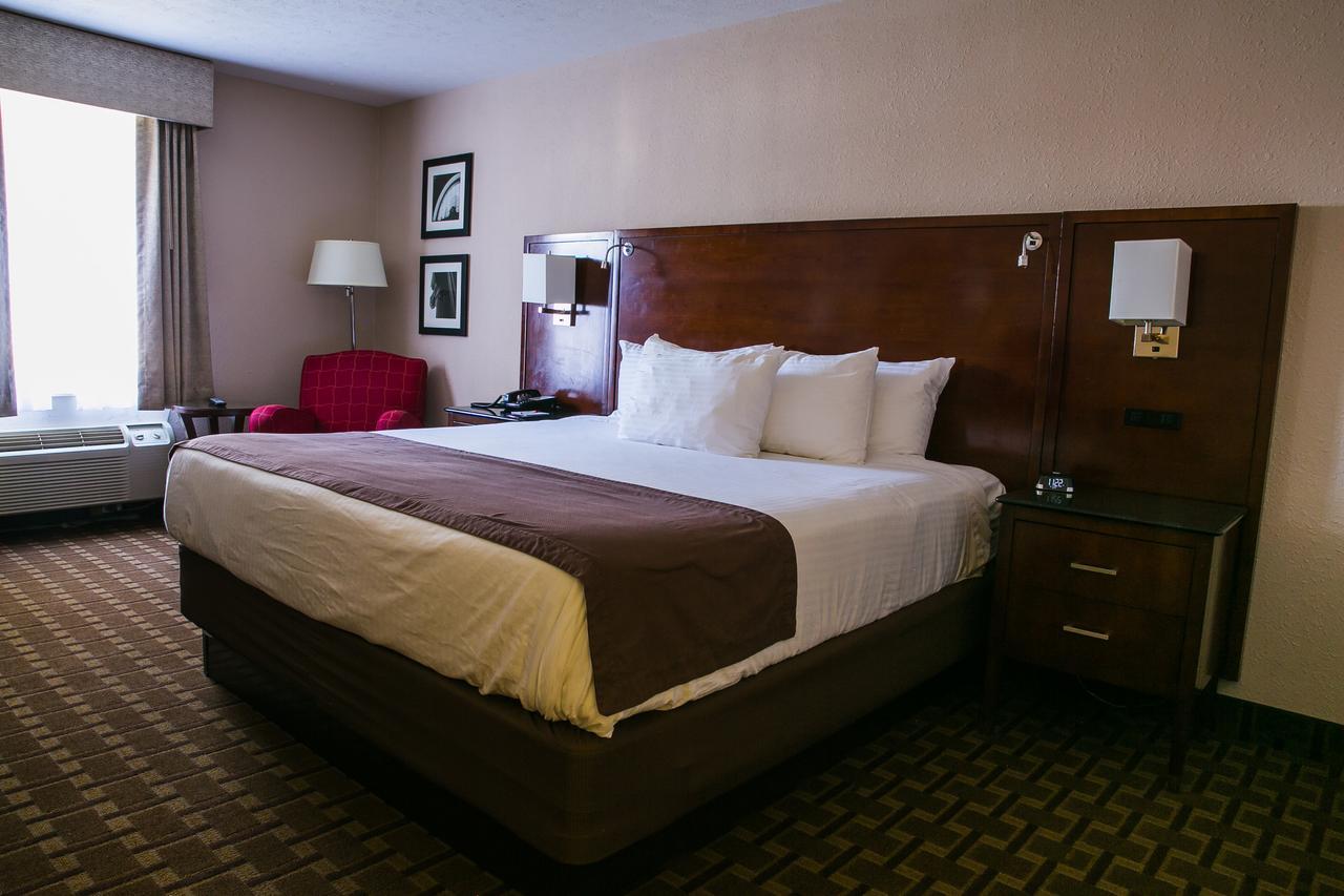 Breckinridge Inn Louisville-Jefferson County Extérieur photo